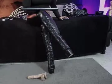 Freechat _jade_16 on Chaturbate