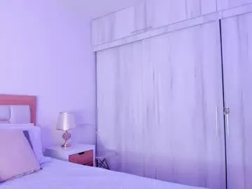 _natasha18_ — squirt in you face  #fuckmachine #latina #bigass #feet #ebony [1428 tokens remaining]