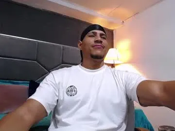 adam_fit19cm on Chaturbate 