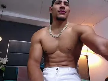 adam_fit19cm on Chaturbate 