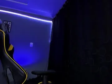 Freechat alexgiraldo__ on Chaturbate