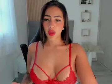 Freechat aliessiarose1 on Chaturbate