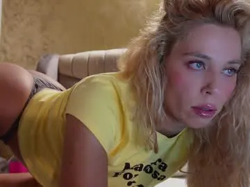 Freechat allissonhotbb on Chaturbate