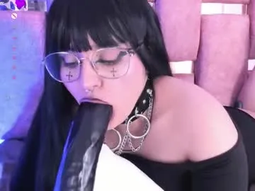 Freechat ambar_devon on Chaturbate