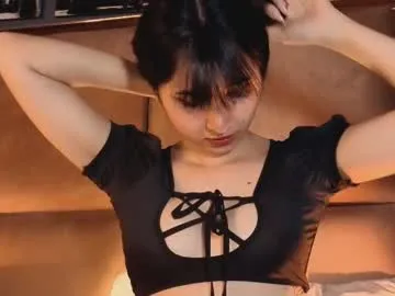 Freechat angelinepossy on Chaturbate