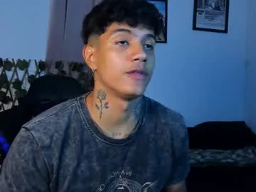 aress444 — hi guys:)... free day, cum cum cum #new #bigcock #latino #sexy #funny [0 tokens remaining]