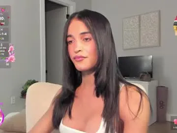 Freechat ariia1_ on Chaturbate