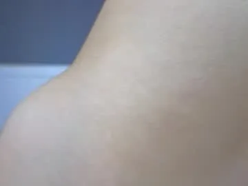 Freechat avgustina_love on Chaturbate