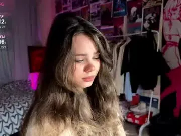 Freechat bestie_me on Chaturbate