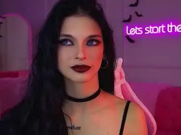 beverlyyork — Hi guys, I'm back! Let's discuss what new things happened to you while we haven't seen each other? Sensual dance ;) #nonude #dance #young #feet #c2c [168 tokens remaining]