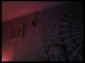 bikinky420couple on Chaturbate 