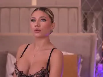 Freechat blairsanders on Chaturbate