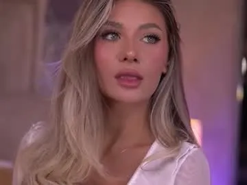 Freechat blairsanders on Chaturbate