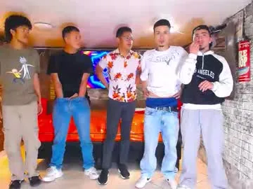 Freechat boschcz on Chaturbate