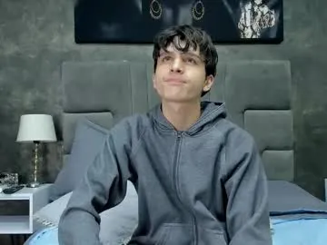 Private bruce_hans on Chaturbate