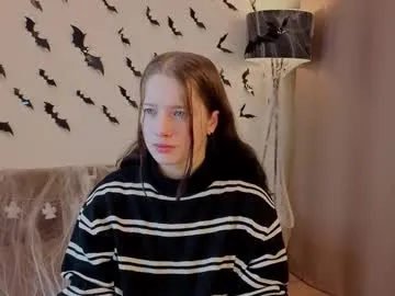 carissaolivo — Goal: play with my cameltoe #new #shy #18 #teen #young