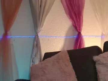 cata_robets on Chaturbate 