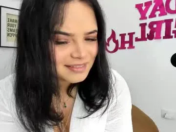 Freechat catalinaofficer on Chaturbate