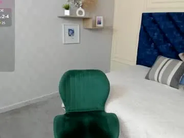 Freechat charlotte_mayers on Chaturbate