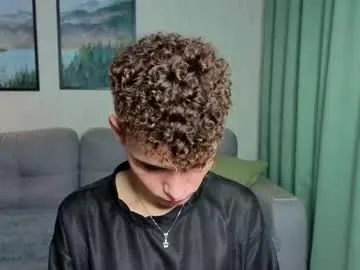 Freechat chem1ko on Chaturbate