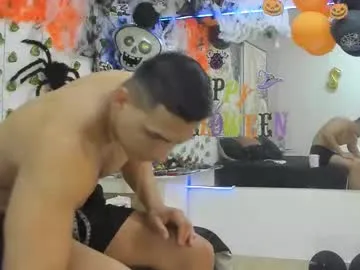 Freechat choreythaiylor on Chaturbate