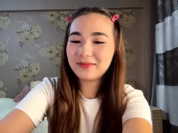 claribelatienza — GOAL:  Lick my lips  /// Hello! My name is Yuna! I'm a shy girl who wants to discover something new, I'm always waiting for you here! #fitness #smalltits #shaved #ass #asian  [20 tokens remaining]