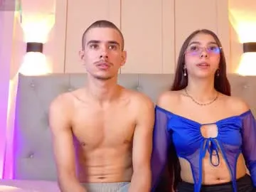 cristal_antoni — kissing my thick cock until i explode!Help me to complete my Goal  [484 tokens remaining]