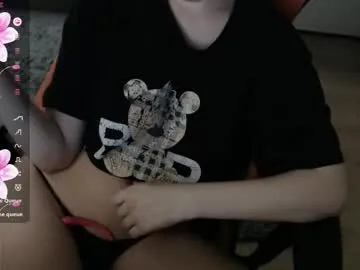 crystalyss — I just gave birth, so for now the show only shows the top part of me. #asian #pregnant #18 #milk #bigboobs