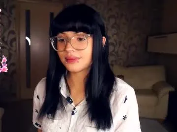 Freechat danibedonie on Chaturbate