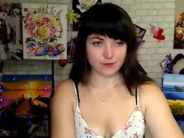 darina_m_ — Give me 1000 kisses through vibrations [1765 tokens remaining] #bigass #nonude #c2c #ukraine #muscle