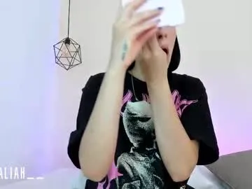 Private dasha_b on Chaturbate