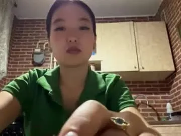 Freechat denysebernacchi on Chaturbate