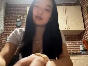 Freechat denysebernacchi on Chaturbate