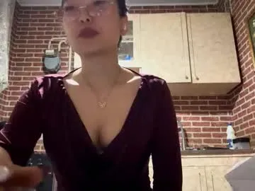 Freechat denysebernacchi on Chaturbate