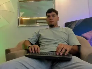 derek_simeon — GOAL: Get Naked [100 tokens remaining] Welcome to my room! #18 #bigcock #twink #muscle #new