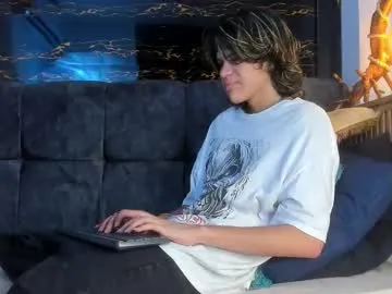 Freechat diamond_twink on Chaturbate