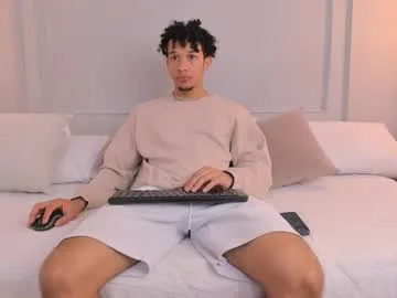 dominick_star — GOAL: Hard dick + play w/ oil || 69tks = Any flash  | SPIN the Wheel or Explore my tip menu & enjoy with me #bigcock #party #muscle #latino #cum [0 tokens remaining]