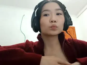 dorothygreene — GOAL: Take off the jacket [0 tokens remaining] Welcome to my room! #asian #brunette #teen #new #student