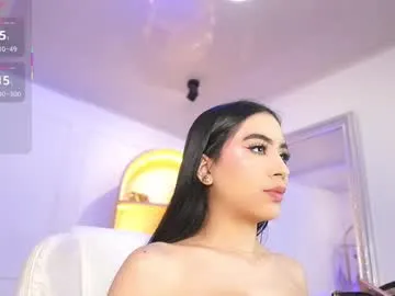 Freechat elasummeer on Chaturbate