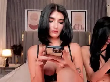 Freechat emeraldfvckinggreyson on Chaturbate