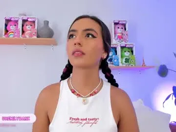 Freechat emilyy_bank on Chaturbate