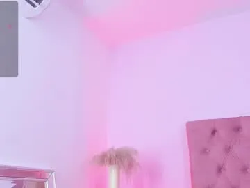 Freechat emilyy_bank on Chaturbate