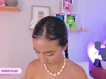 Freechat emilyy_bank on Chaturbate