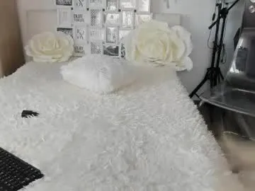 eroticsensualkitty4u — lovense on - Interactive Toy that vibrates with your Tip s #lovense #squirt #hairy #anal #milf #hells #cum #doblepenetreation #deepthrought #strip #dance #sensual