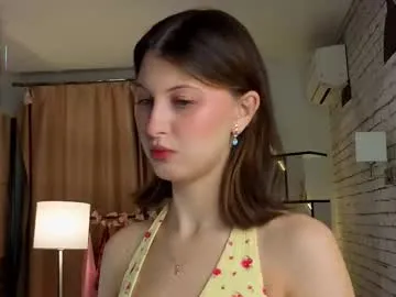 Freechat ethalhatchell on Chaturbate