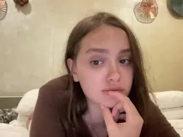 Freechat evi_woow on Chaturbate