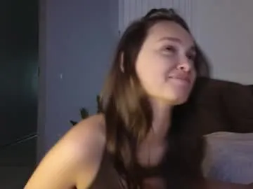 Freechat evi_woow on Chaturbate