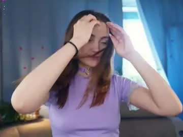 Freechat falineellson on Chaturbate