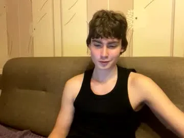 Freechat faustfrost on Chaturbate