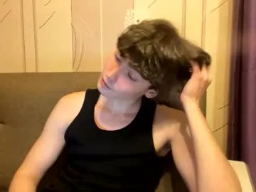 Freechat faustfrost on Chaturbate